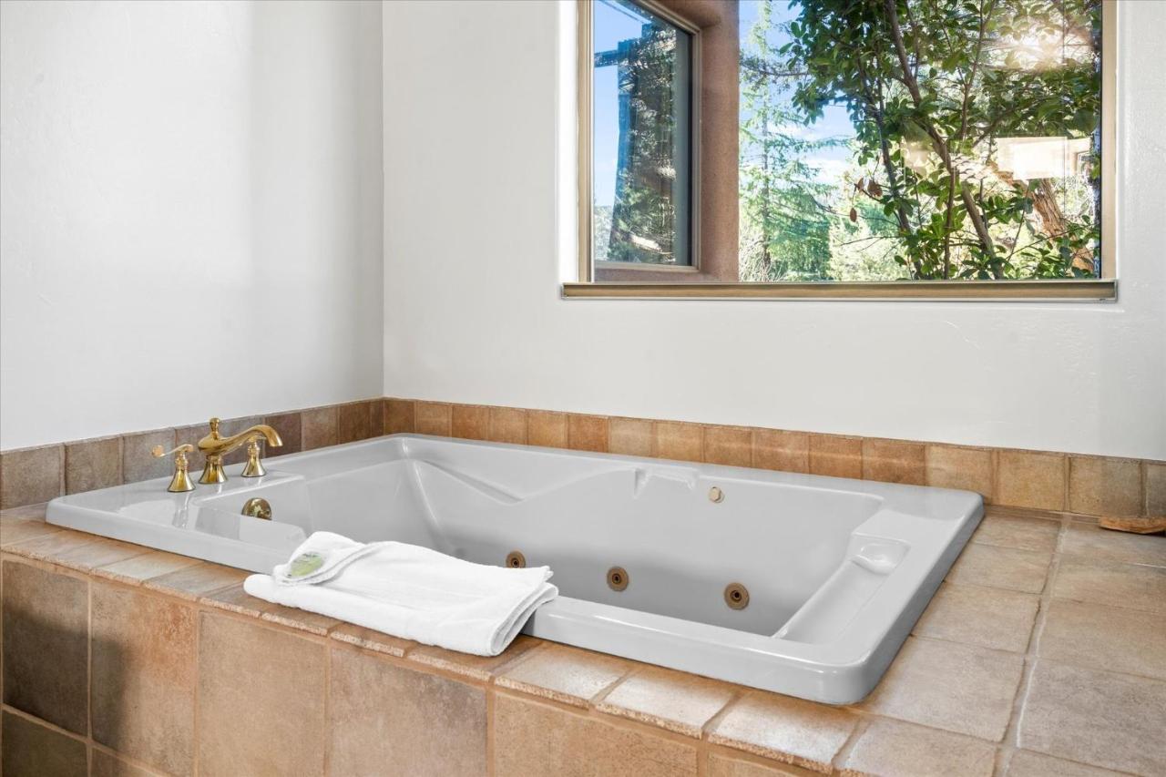 Adobe Village Villa With Private Patio - Sunset Villa Sedona Bagian luar foto